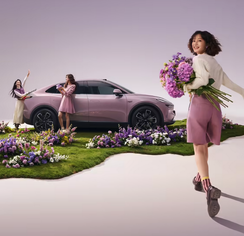 乐道L60紫罗兰限定版上市 紫白双拼内饰限量666台 15.79万起租电